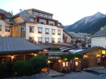 Ta chambre double dans un hotel 3*** spa au cœur de la nature